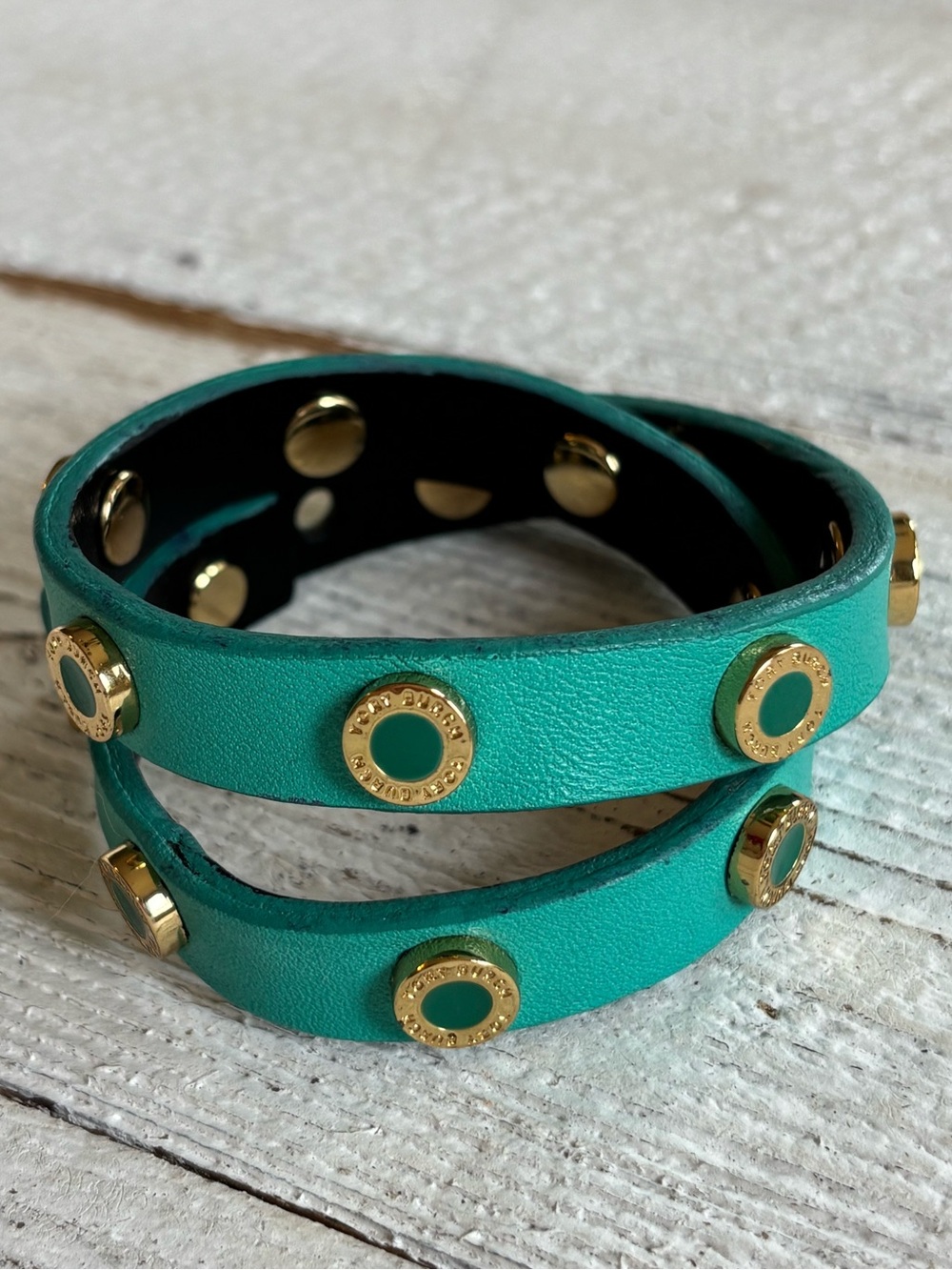 TORY BURCH $128 Teal Double Wrap Leather Stud Bracelet brass leather Boho - Picture 10 of 10